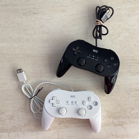 Nintendo Wii Classic Controller Pro Official OEM Original Lot Of 2 Controllers - Picture 2 of 7